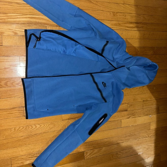 Royal blue nike tech fleece - Picture 3 of 3